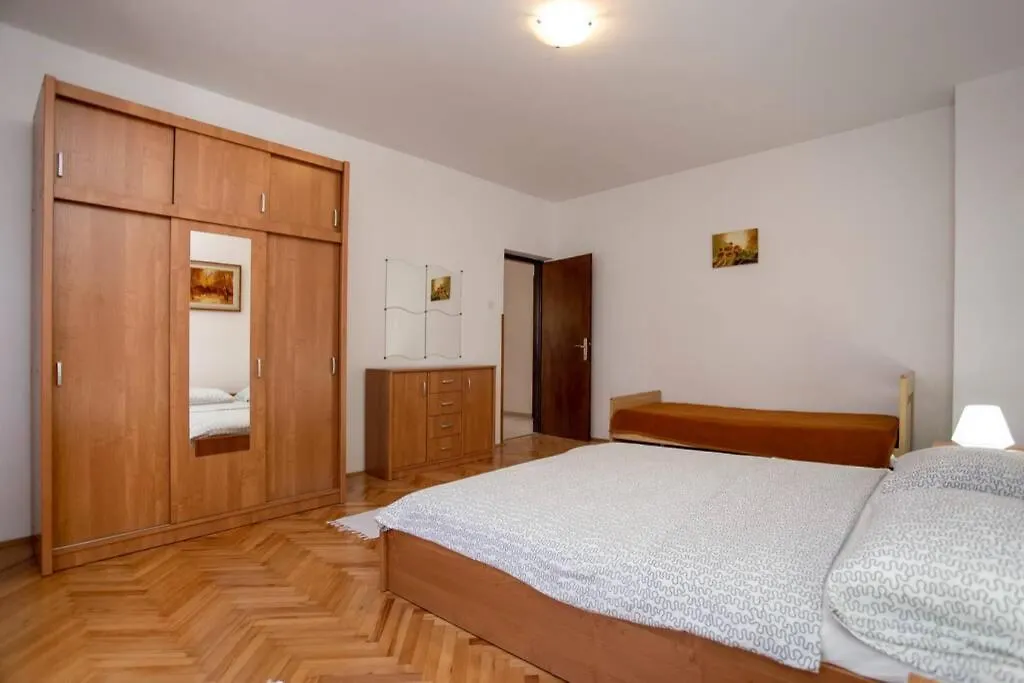 Herak - Smoljan Rovinj 0*,  Croatia